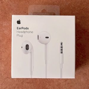 Apple EarPods headphone plug